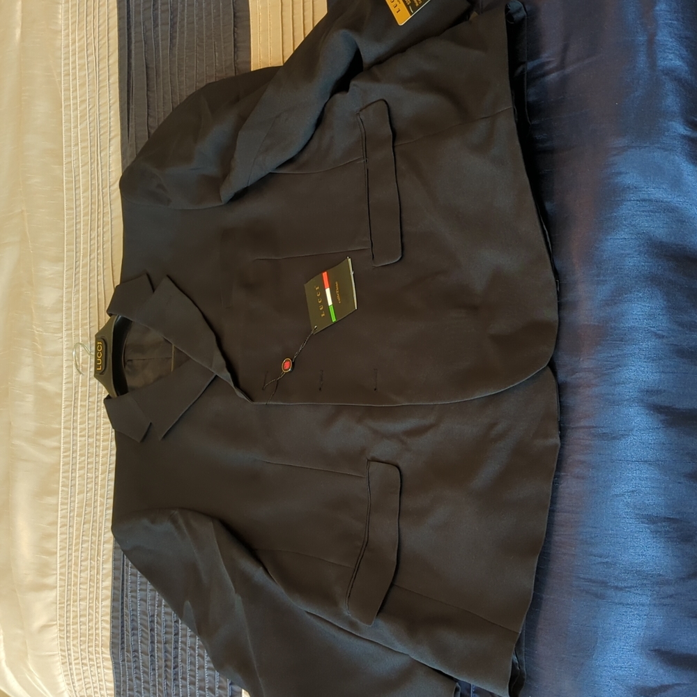 Men's suit 52R 47W Navy